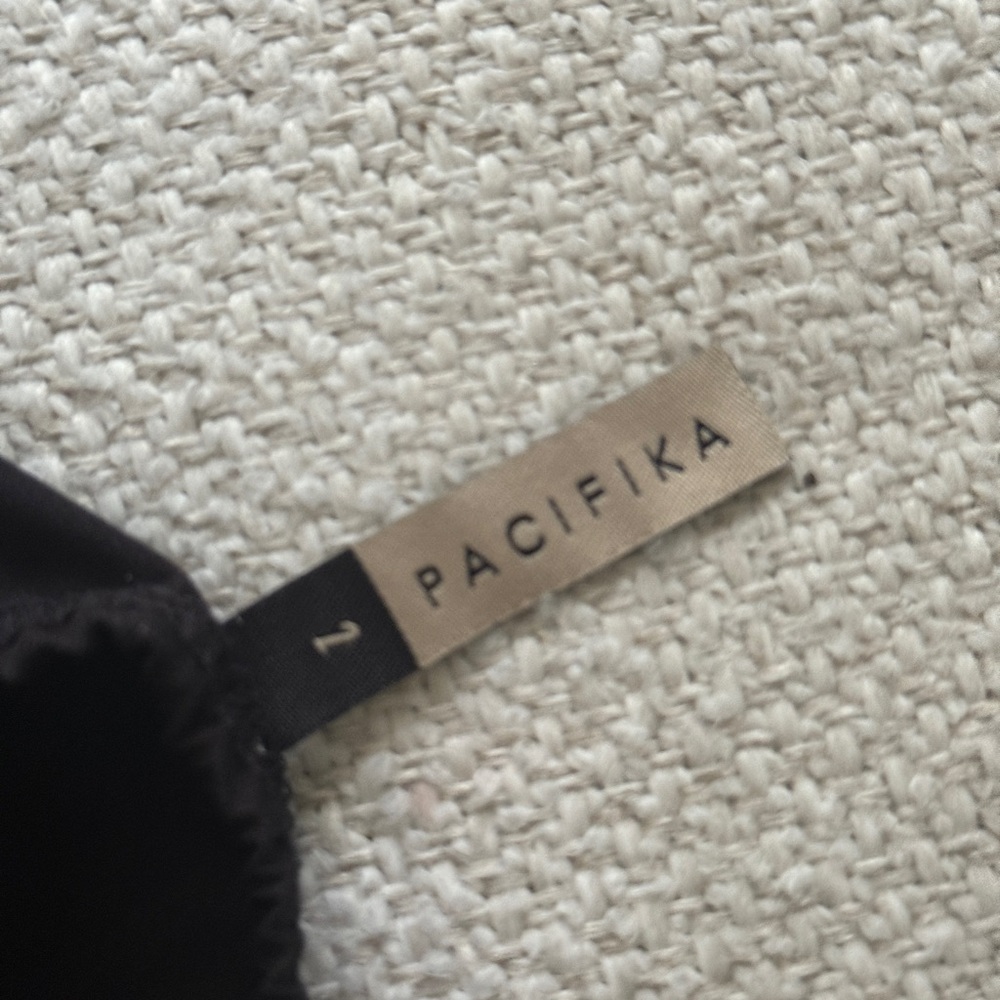 Pacifika Black Corset Button Front Going Out Top - Picture 6 of 6